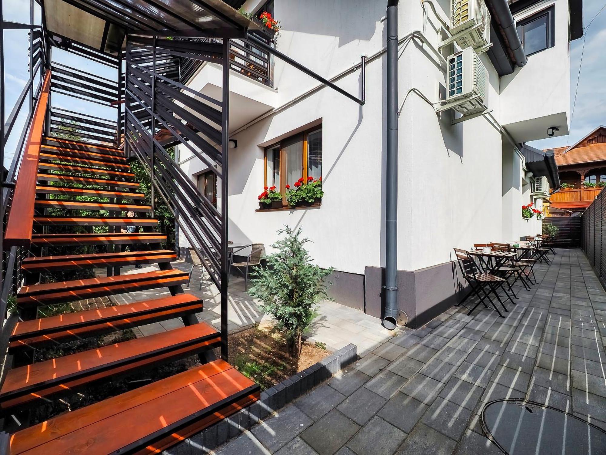 Ben Apartments Hermannstadt Exterior foto